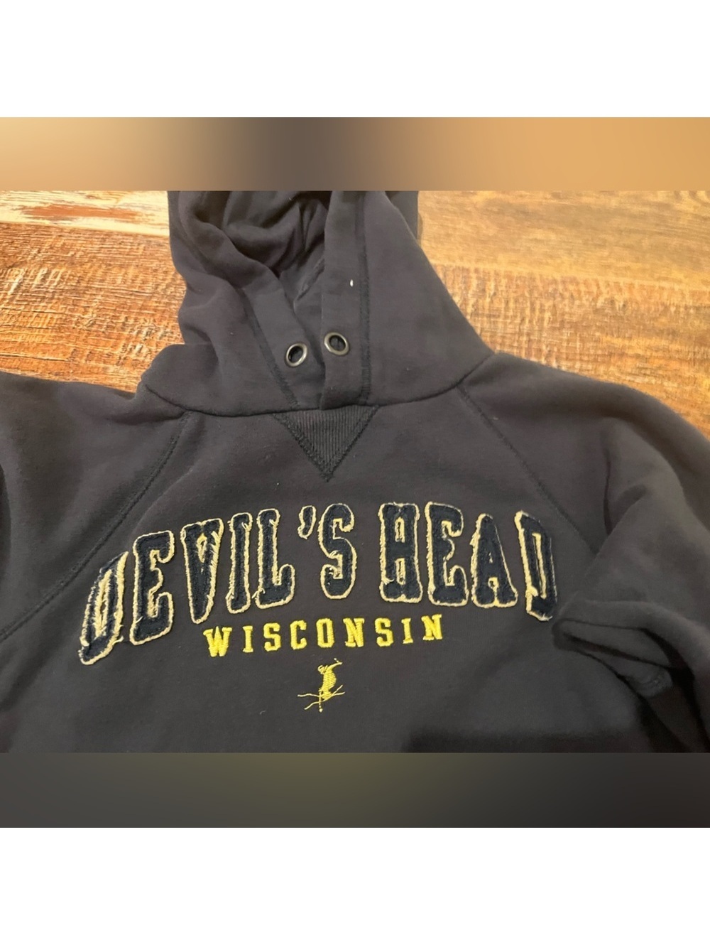 Wisconsin Devil's Head Youth Small Hoodie Sweatshirt